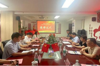 【喜訊】 南昌工程學院博士工作站授牌儀式圓滿舉行， 我司與高校攜手共筑水利科技創(chuàng)新高地